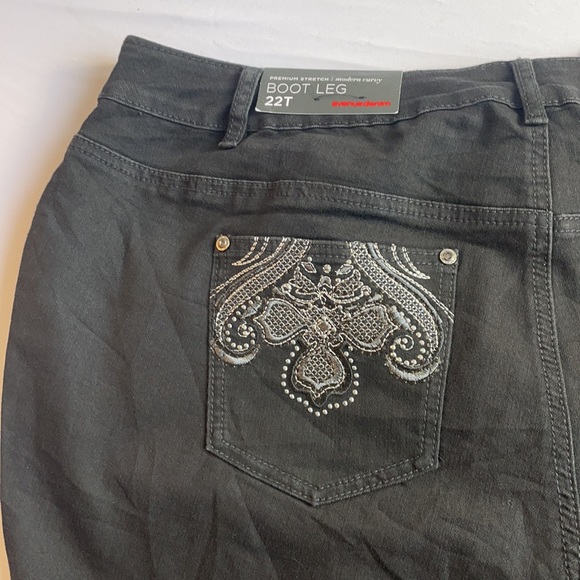 Black Avenue Denim Boot Leg NWT Sz 22T - Picture 5 of 5